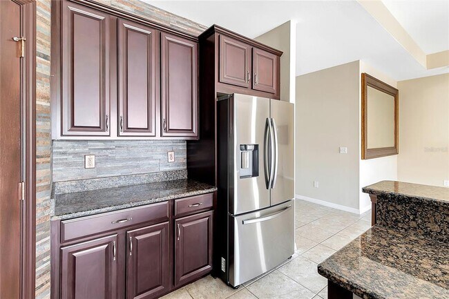 Building Photo - 6289 Falcon Lair Dr