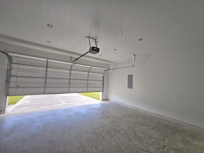 Building Photo - 219 Rd 5714