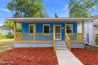 Building Photo - 1409 Glenn St