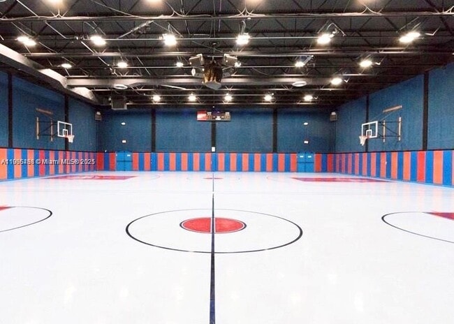 Building Photo - 16658 Hemingway Dr