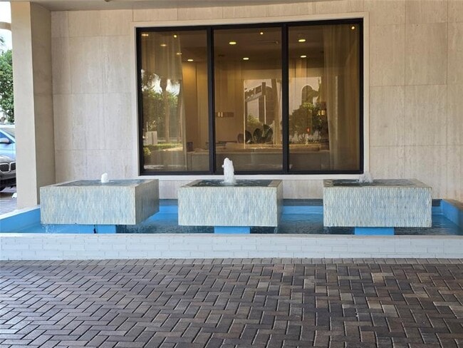 Building Photo - 2000 S Ocean Blvd