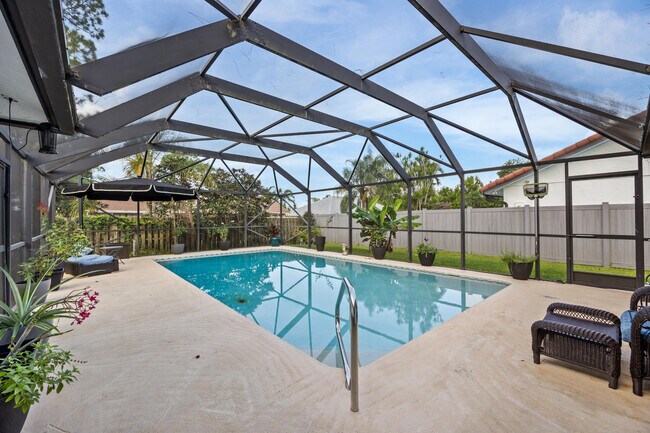 Building Photo - 14248 Paddock Dr