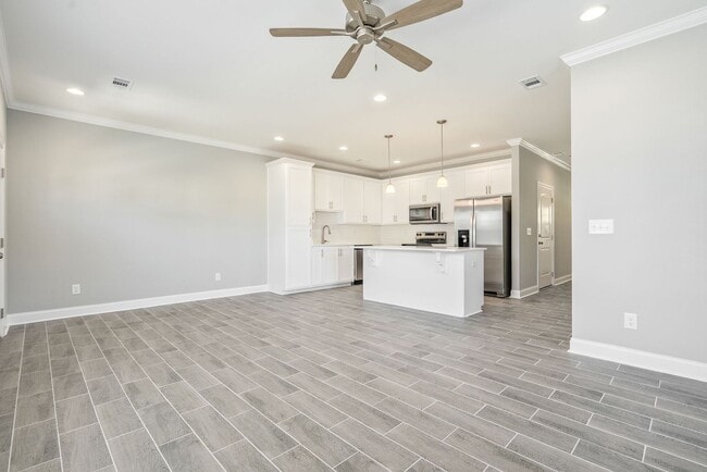 Building Photo - 2036 Downs Way