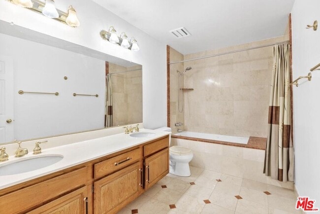 Building Photo - 5340 Wilkinson Ave