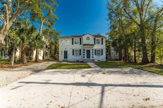 Building Photo - 1537 Flagler Ave