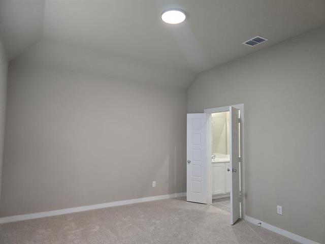 Building Photo - 3905 White Rock Dr