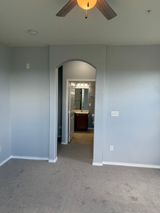 Building Photo - 4835 Wells Branch Heights