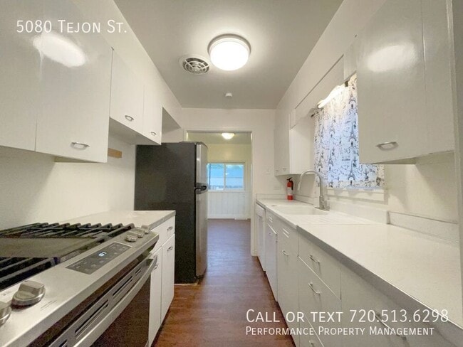 Building Photo - 5080 Tejon St