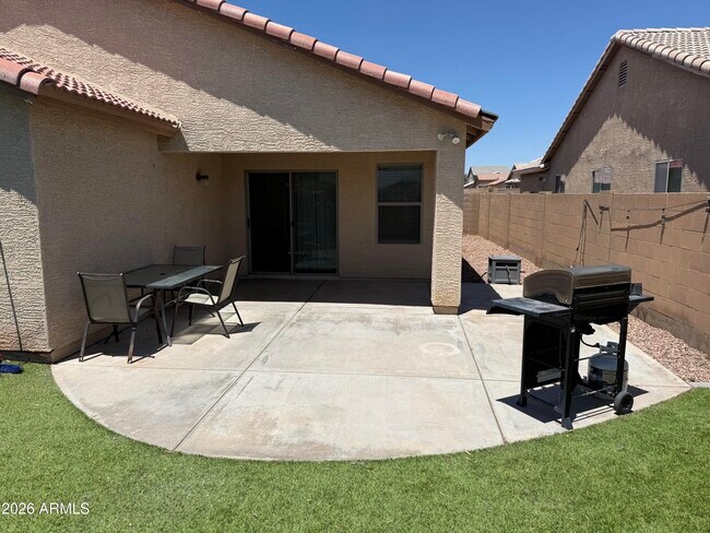 Building Photo - 5943 S 248th Dr
