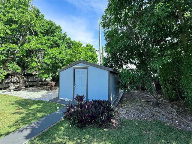 Building Photo - 6110 Coral Wy