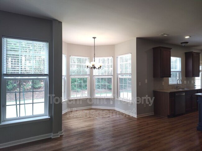 Building Photo - 16121 Long Talon Way