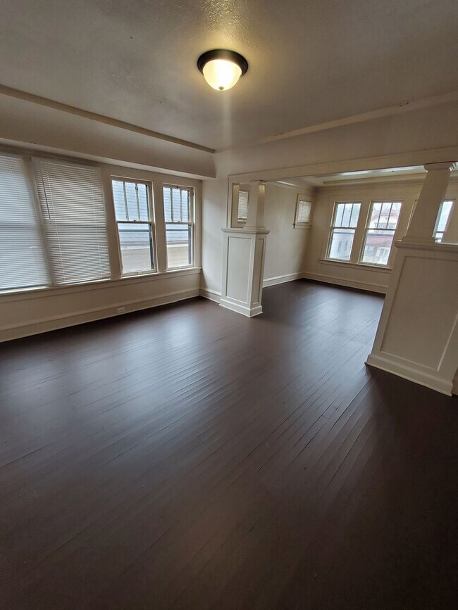 Building Photo - 3736-3738 N 17th St.