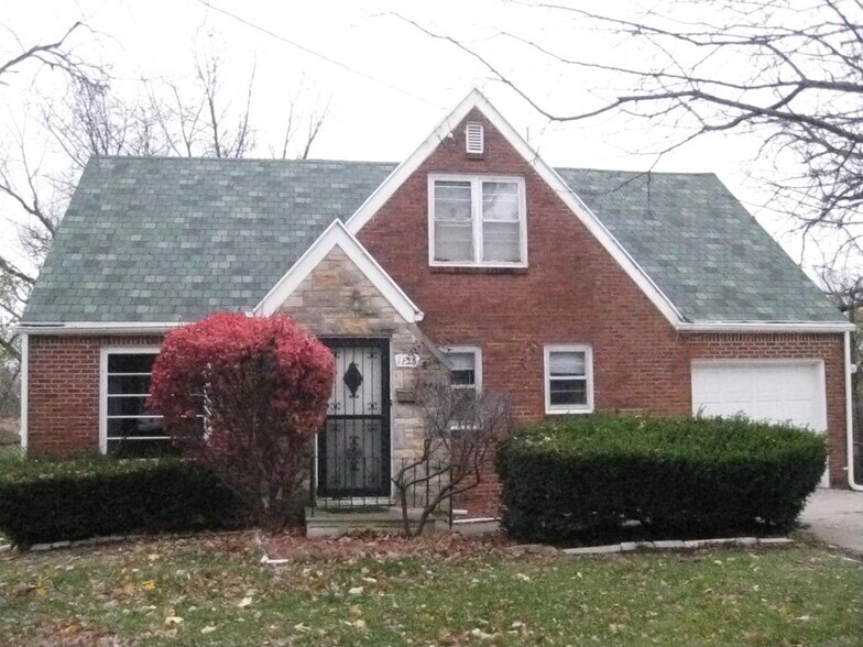 2nd floor apartment in Beaverdale brick home - 1136 68th St