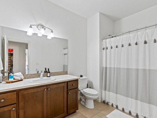 Building Photo - Stylish 3bd 2ba Home in Jackie's Landing n...