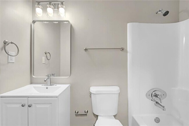 Building Photo - 4690 Big Valley Ct