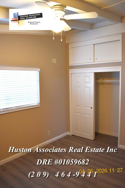 Building Photo - 3936 Dennis Ave