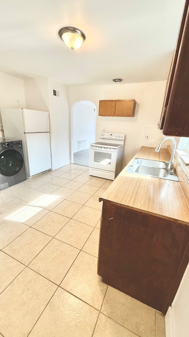 Building Photo - 3631-3637 S Sherman St - 3637