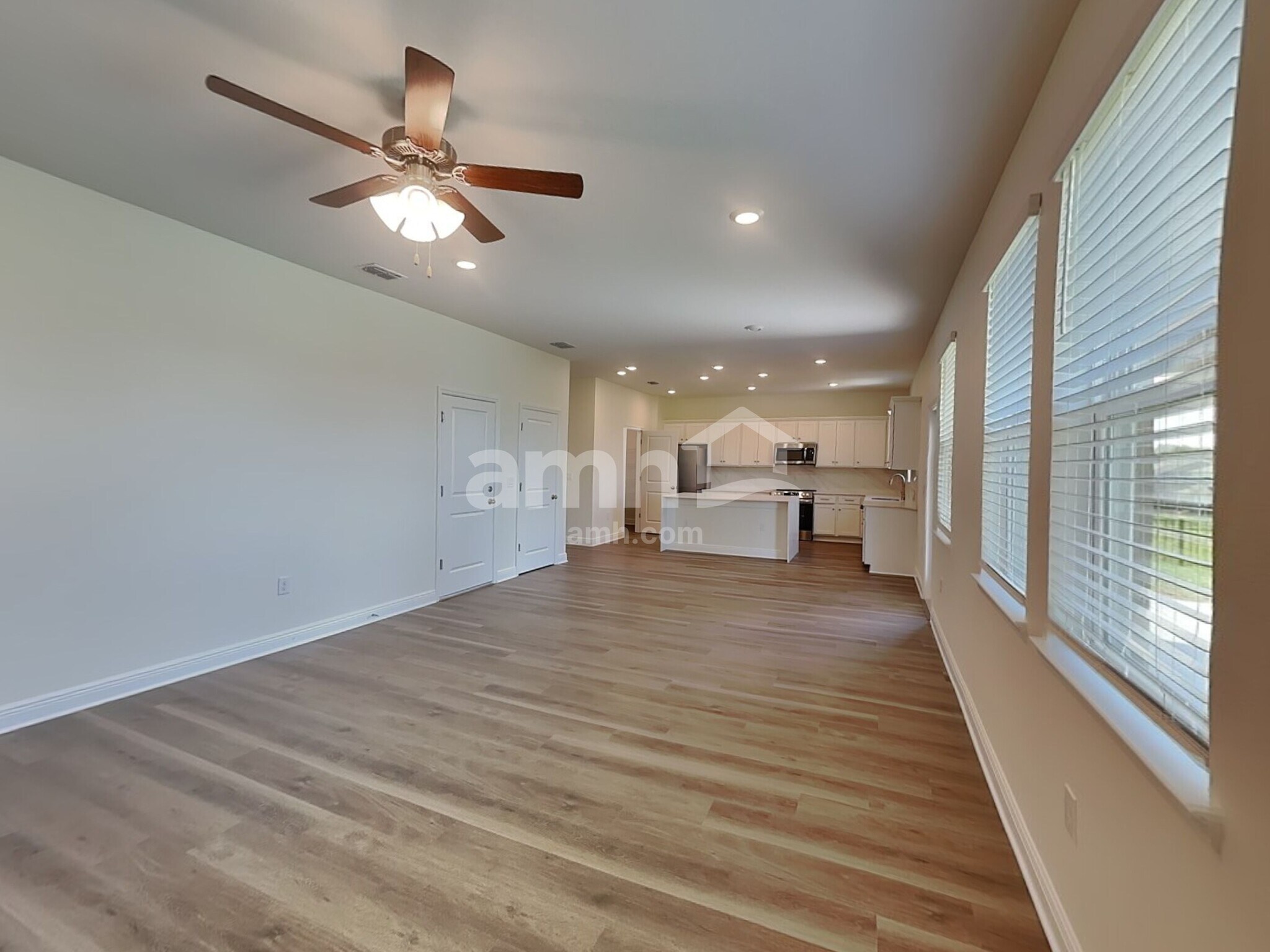 Building Photo - 3715 Center Cove Lane