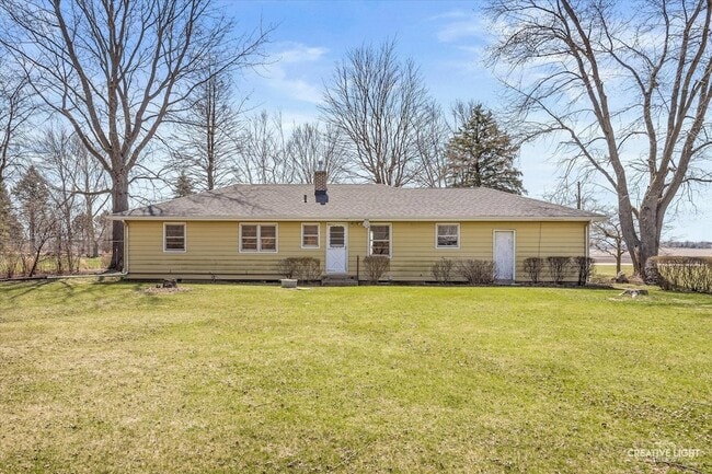 Building Photo - 39W258 Seavey Rd