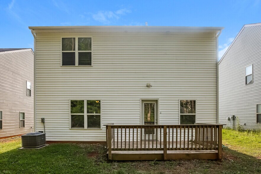 Building Photo - 6511 Rumple Rd