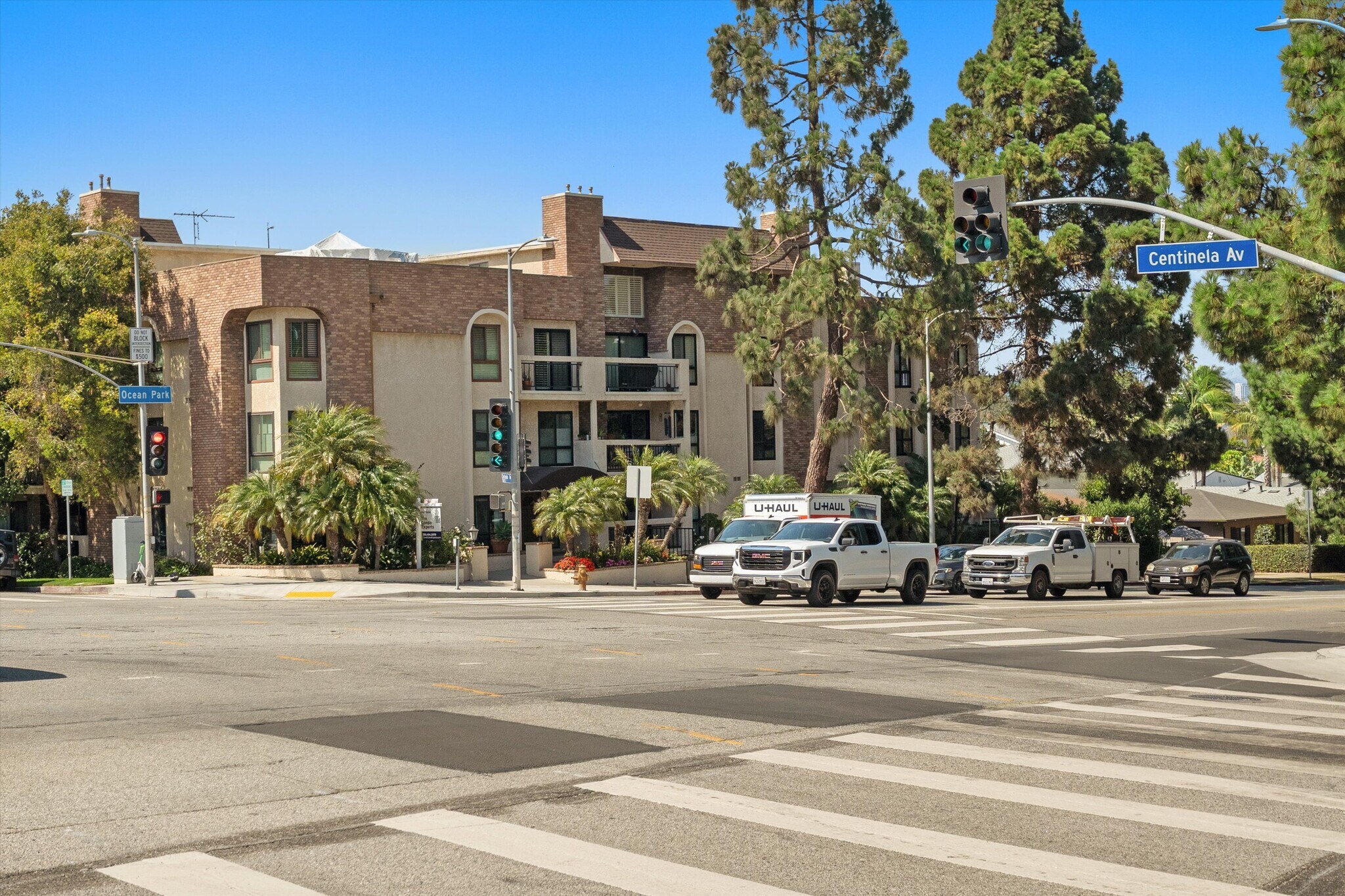 Building Photo - 12321 Ocean Park Blvd