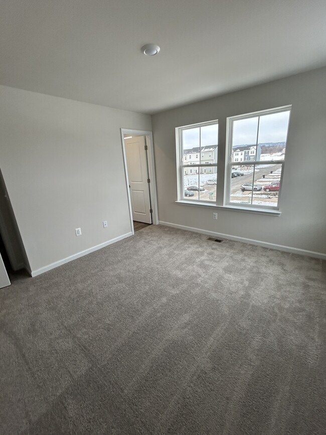 Building Photo - 113 Kinkade Ct