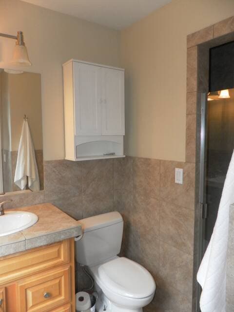 Building Photo - 9722 Buttonwood Cir