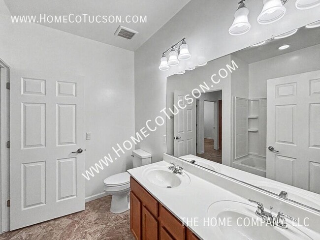 Building Photo - 6411 W Willow Falls Way