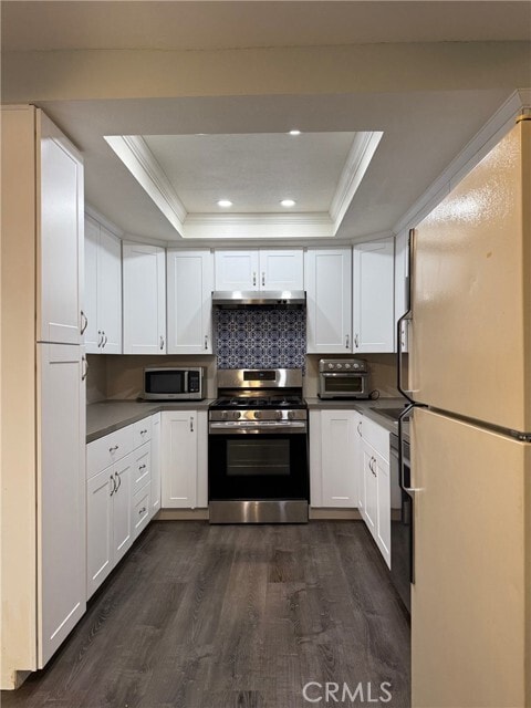 Building Photo - 758 W Bagnall St