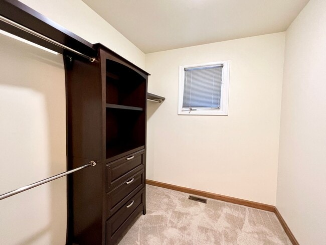 Building Photo - 13906 205th Ave NE