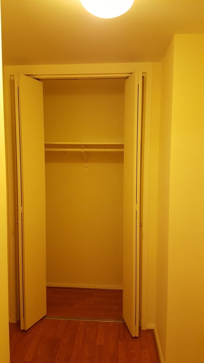 Extra Closet - 2401 H St NW