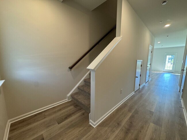 Building Photo - PARKLAND SCHOOLS- NEW CONSTRUCTION 3 BDRM ...