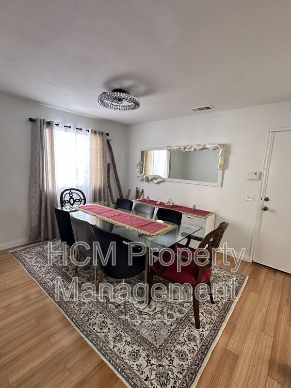 Building Photo - 120 Rue Monet