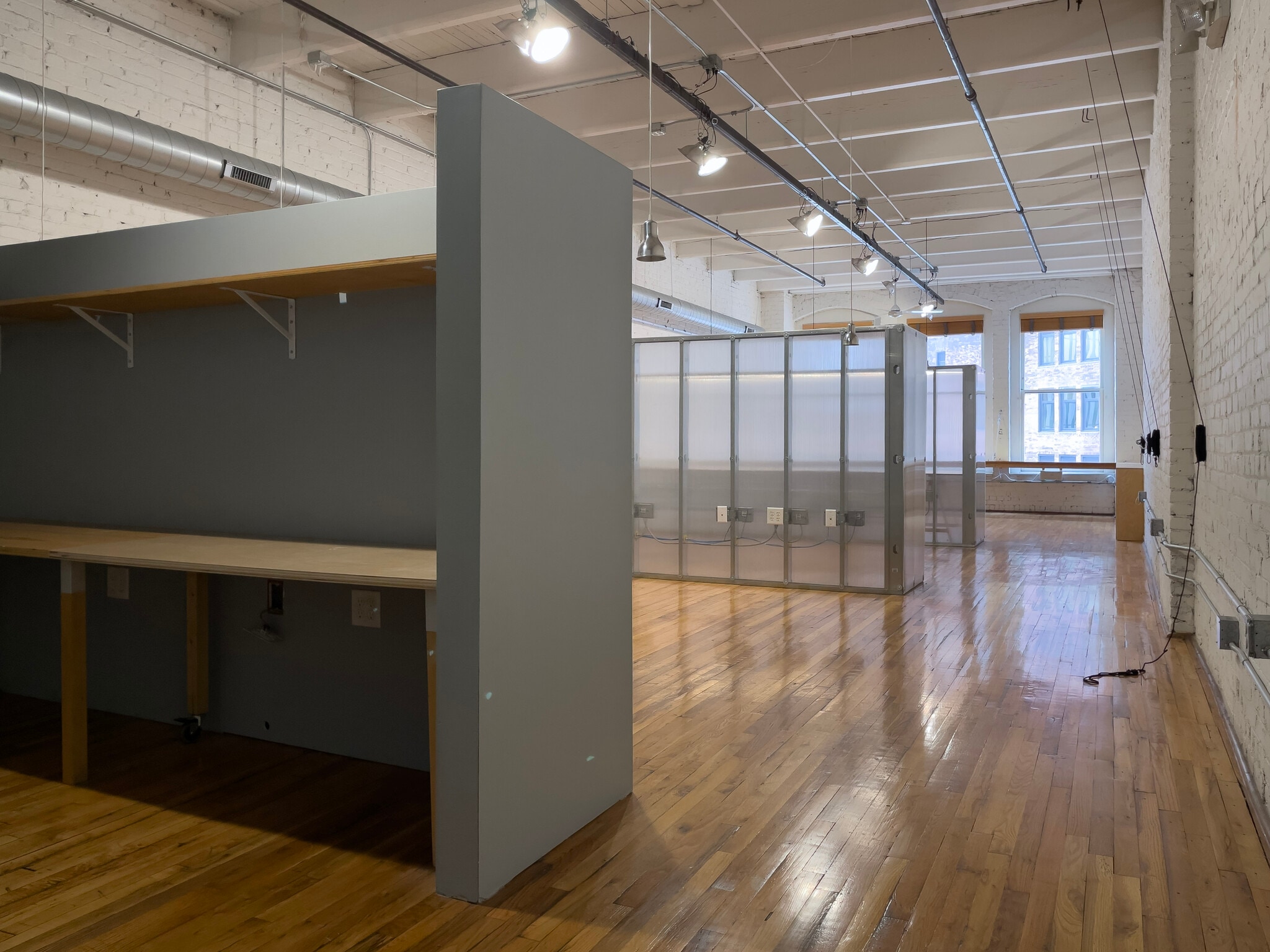 Building Photo - 945 Liberty Ave