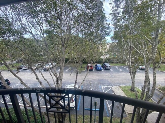 Building Photo - 4159 N Haverhill Rd