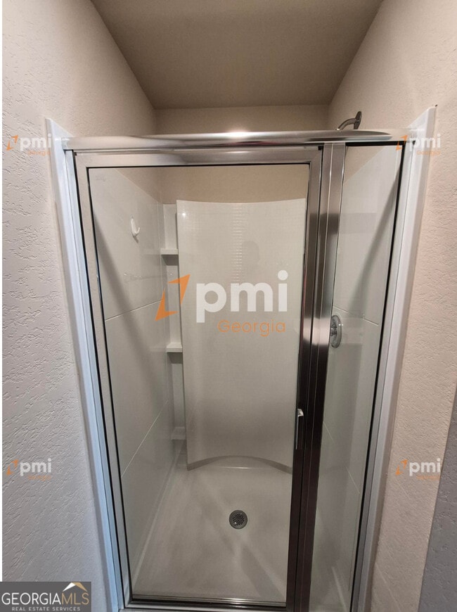 Building Photo - 533 Moline Wy