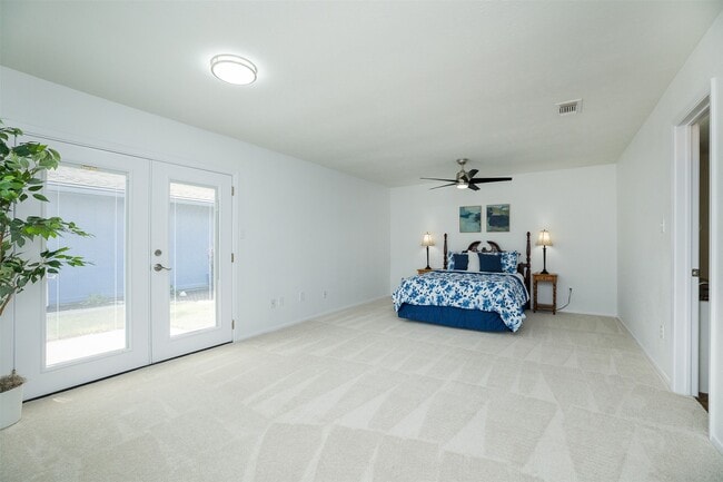 Building Photo - 12410 Pantano Drive