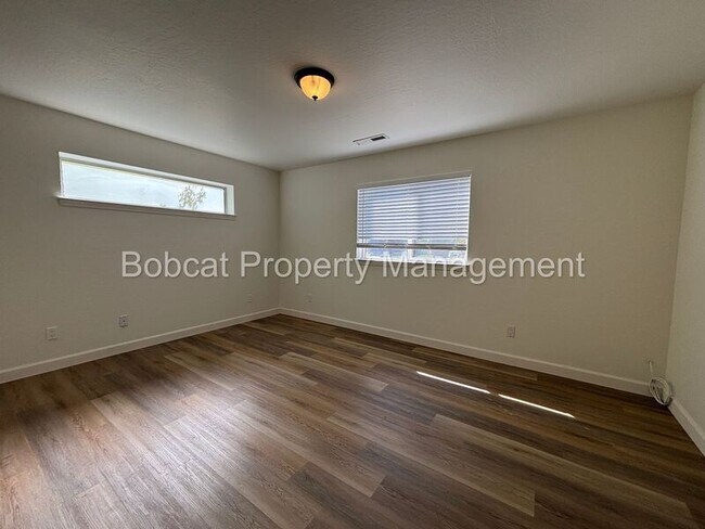 Building Photo - 509 Westview Ave