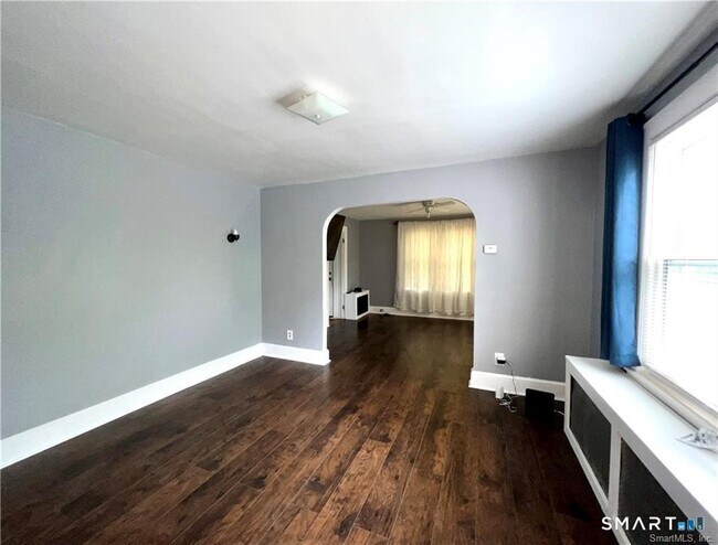 Building Photo - 1105 Hillside Ave