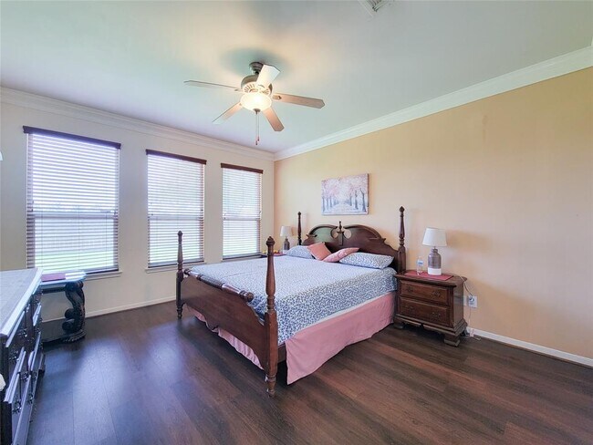 Building Photo - 11811 Champions Grove Ln