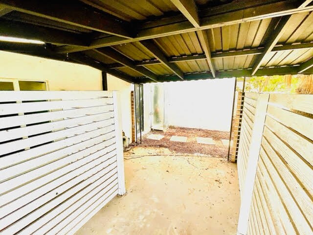 Building Photo - Renovated in the heart of Roosevelt Distri...