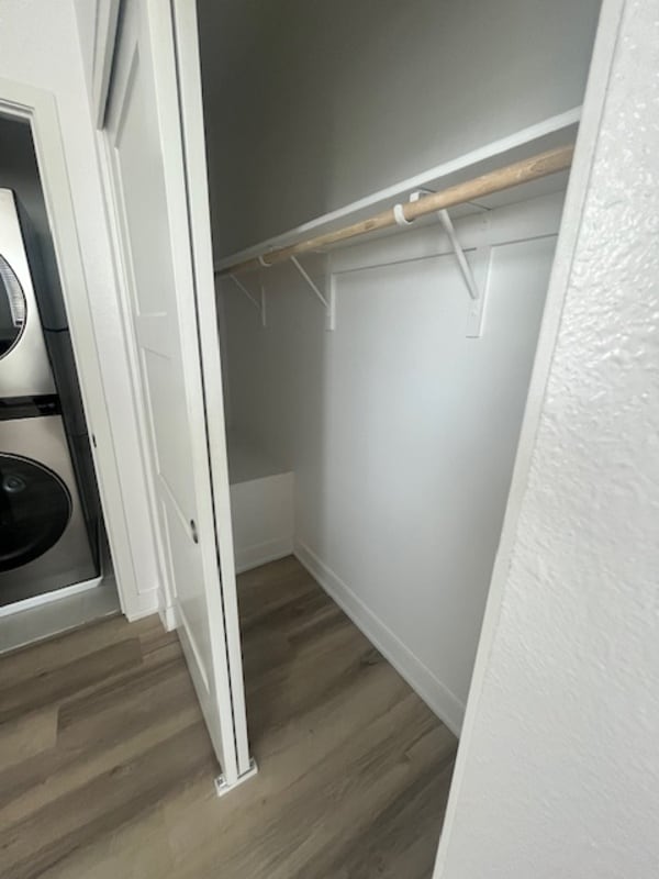 Building Photo - 2704 Bella Cir