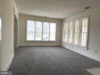 Building Photo - 9909 Elys Frd Rd