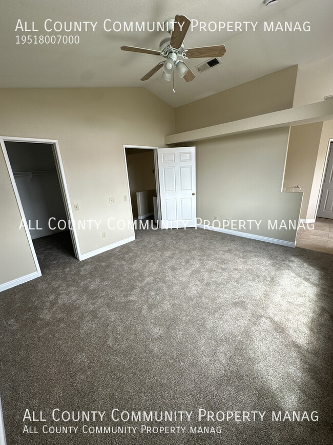 Building Photo - 39924 Osprey Rd