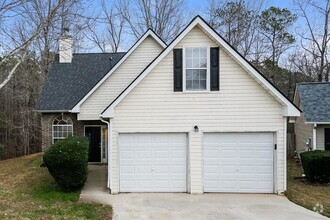 Building Photo - Spacious Douglasville Home in a Cul-de-Sac