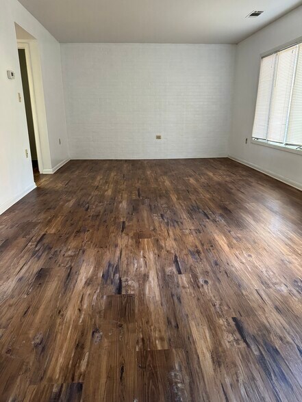 Building Photo - 334 Shenandoah Cir