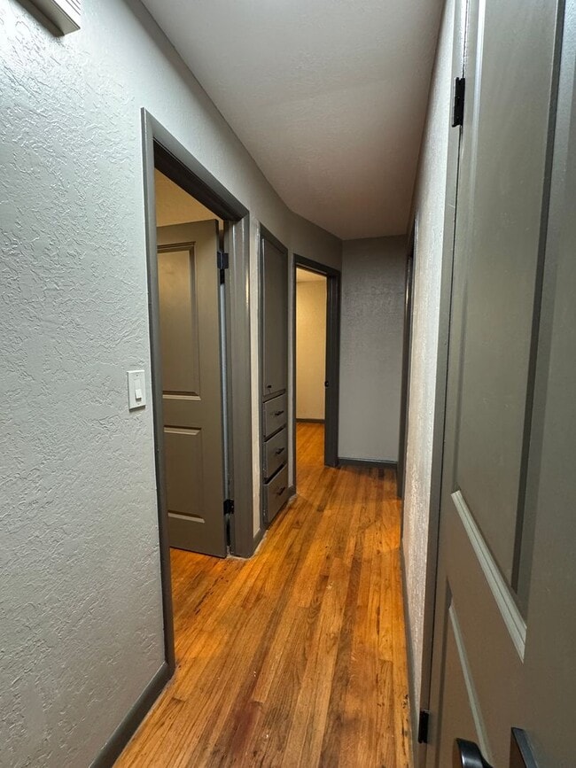 Building Photo - 421 NW 57th St