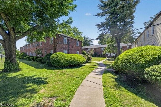 Building Photo - 513 Brooklawn Ave