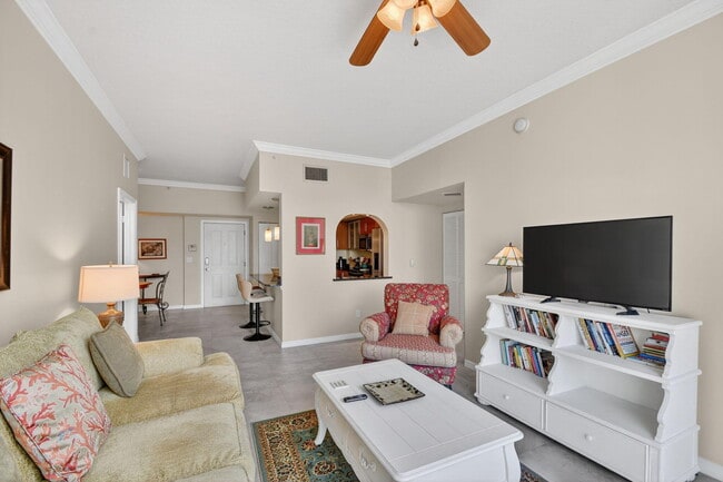 Building Photo - 600 S Dixie Hwy