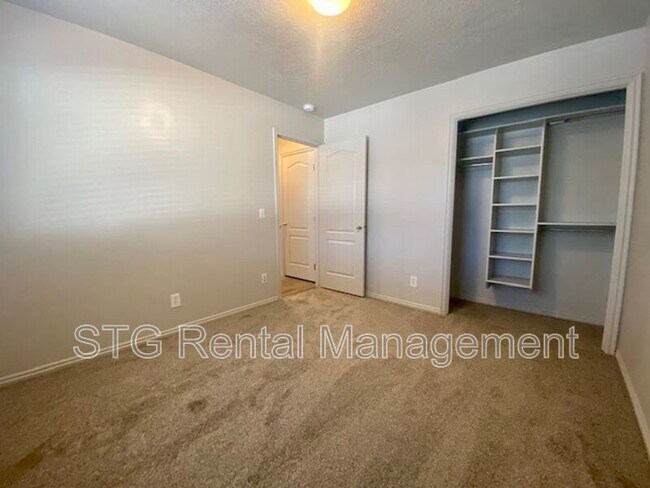 Building Photo - 473 E 1100 S